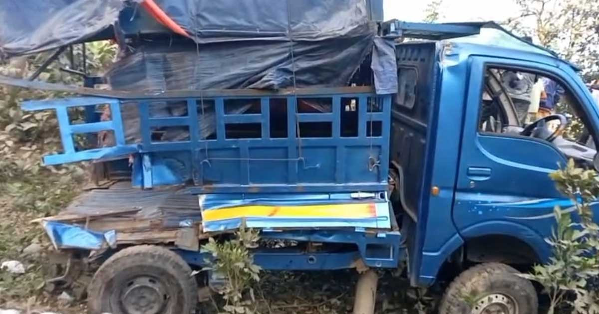 ফরিদপুরে ট্রেনের ধাক্কায় নিহত ৩, আহত ৭