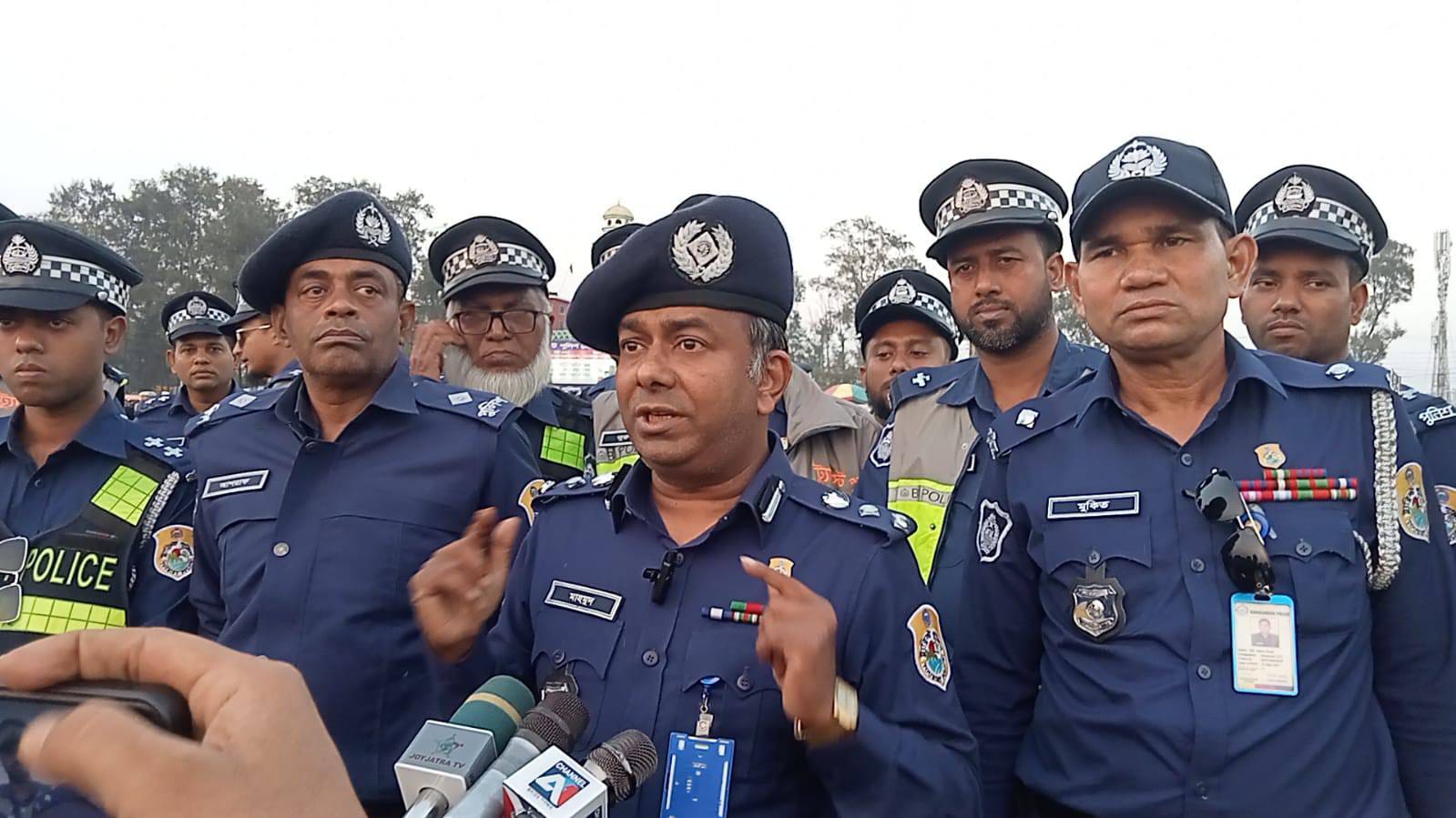 এডিশনাল ডিআইজি আপেল মাহামুদ